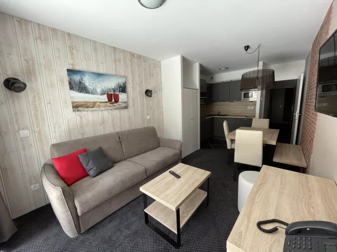 P28 / Studio / 4 personnes