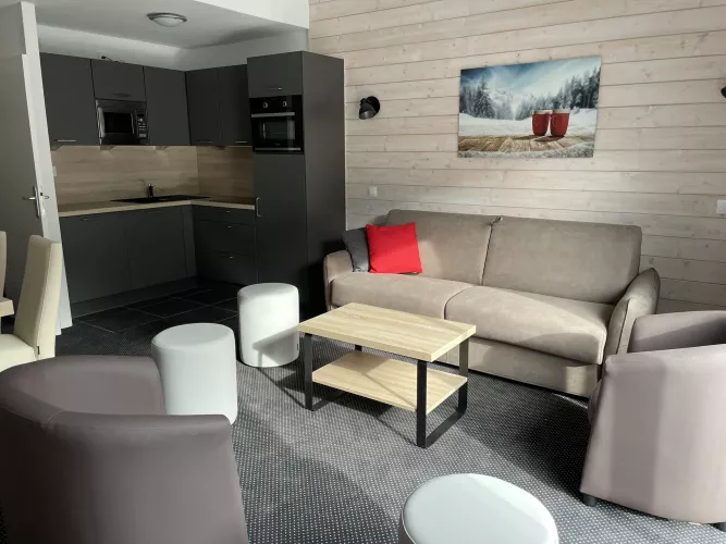 P49 / 2 pièces / 8 personnes