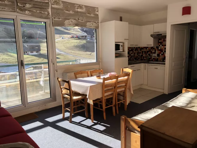 PM30 / 2 pièces / 6 personnes