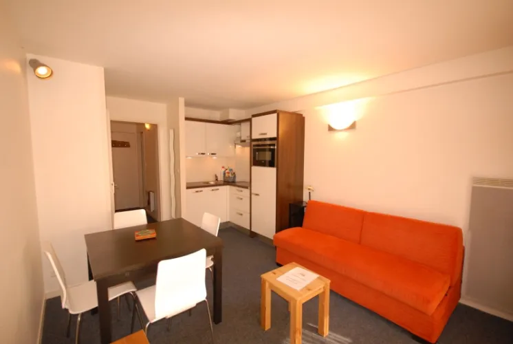 MAR-M4 / Studio / 4 personnes